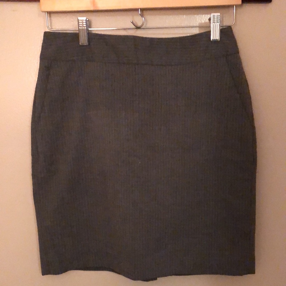 Banana Republic lined pinstripe mini skirt size 4P